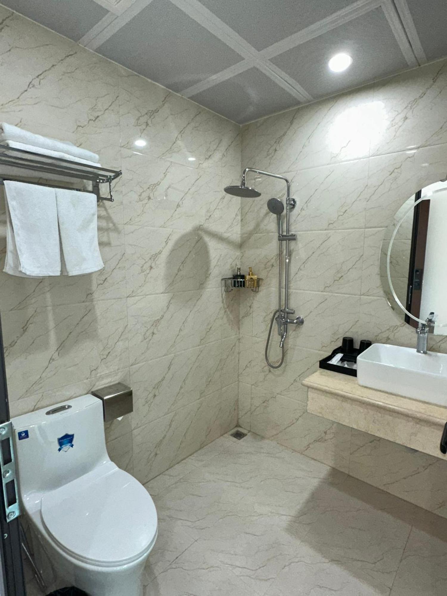 Vinh Khang Ha Long Hotel Exteriör bild